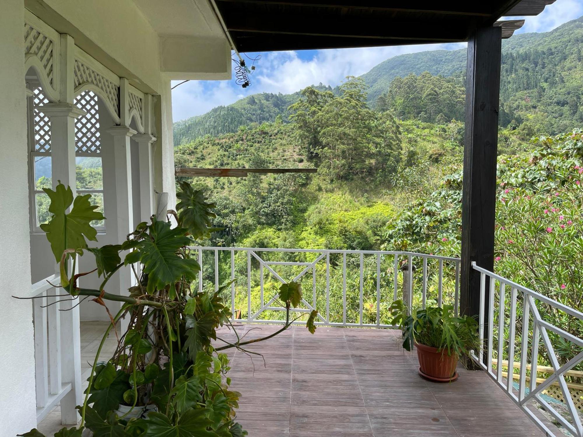 Starlight Chalet & Health Spa Spa Spring Exterior foto